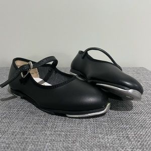 Toddler tap shoes